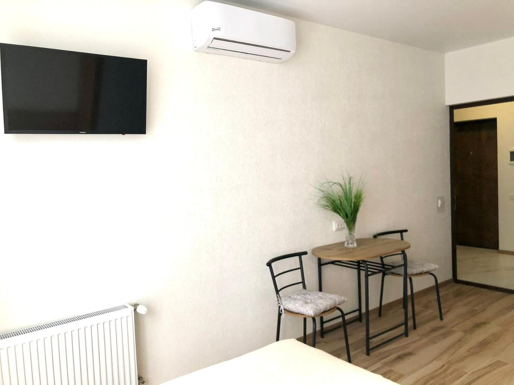 Osapart Hotel In A Complex Semycvit 4 Lviv Exterior foto